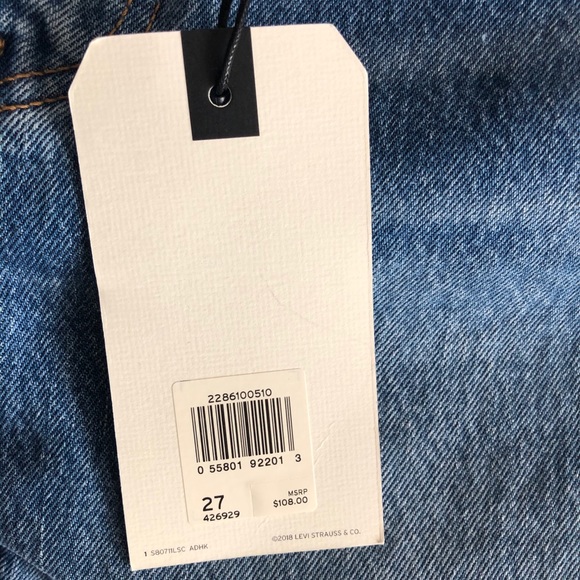 Levis’s wedgie. New with tags. - Picture 4 of 5